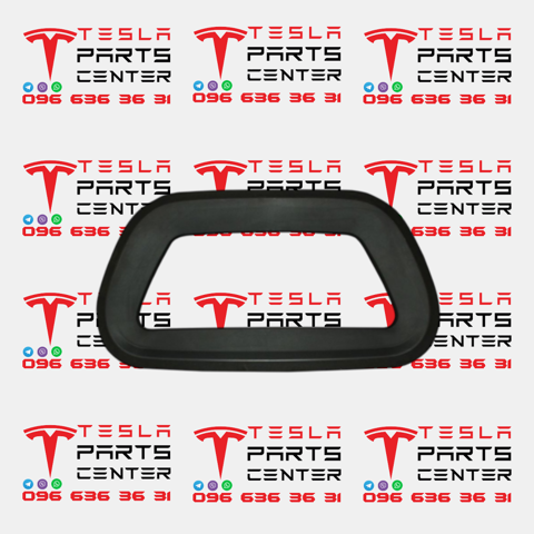 Ущільнювач під капот 149408800A TESLA