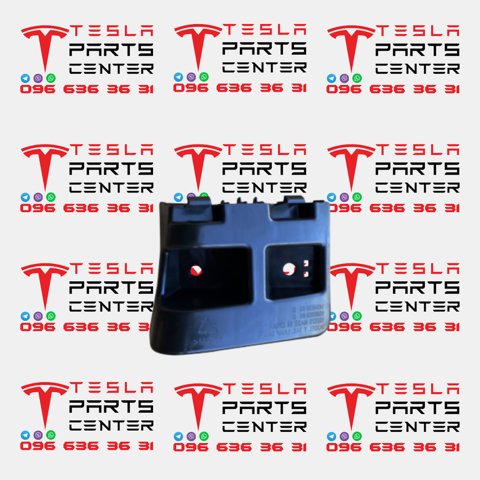 Супорт/кронштейн кріплення заднього ліхтаря, правий 150696900A TESLA