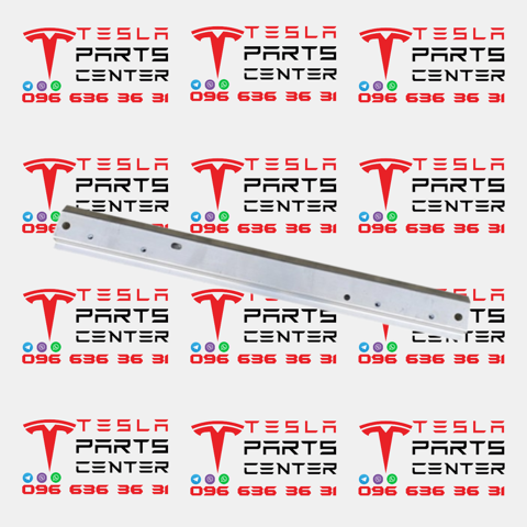 Підсилювач передньої ніші багажника 151849500B TESLA