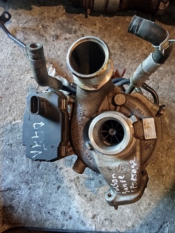 Турбокомпресор 282312F700 HYUNDAI