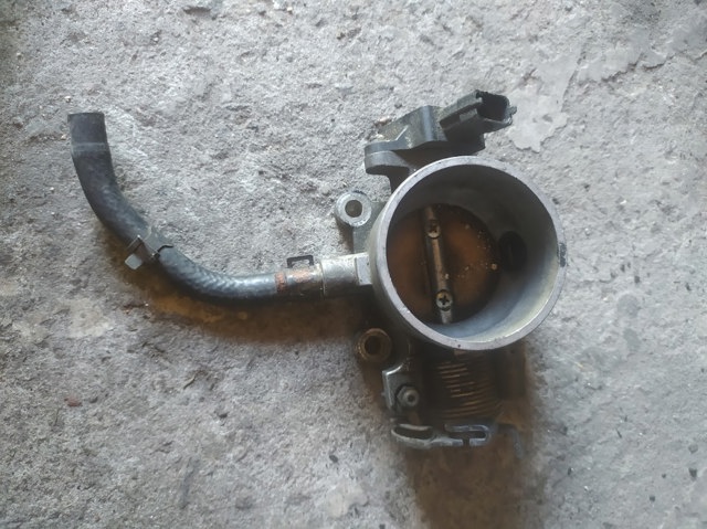 Заслінка повітряна 3510023701 HYUNDAI