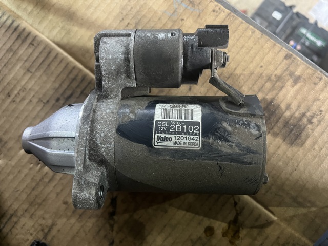 Стартер 361002B102 HYUNDAI