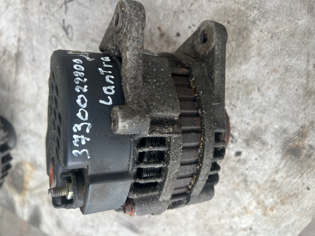 Авто генератор 3730022200 HYUNDAI