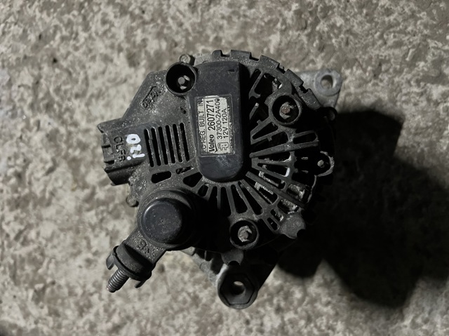 Генератор 373002A400 HYUNDAI