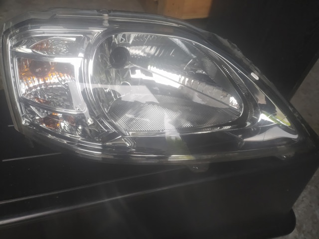 Фара правая 8200744754 RENAULT