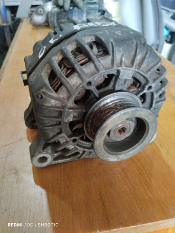 Авто генератор 9634475880 RENAULT