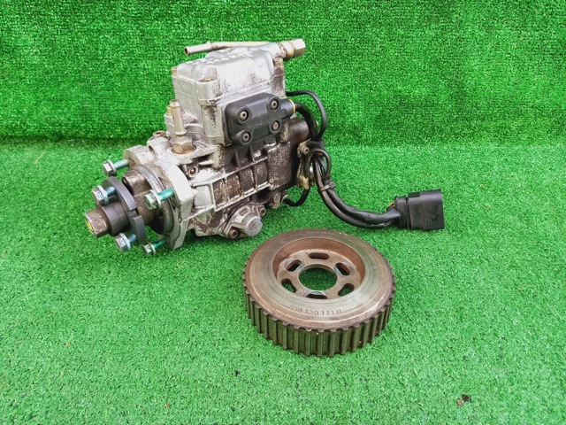 Шестерня приводу ТНВД 038130111B VAG