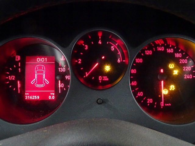 Комп'ютер двигуна 03G906021LN VAG