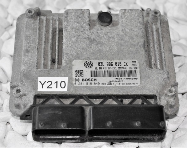 Комп'ютер двигуна 03L906018CK VAG