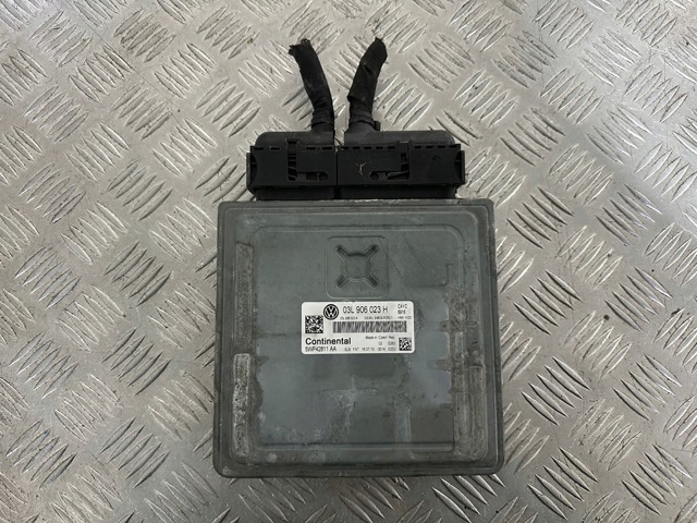 Модуль управління двигуном 03L906023H VAG