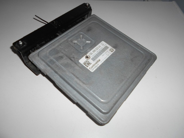 Модуль управління двигуном 03L906023LN VAG