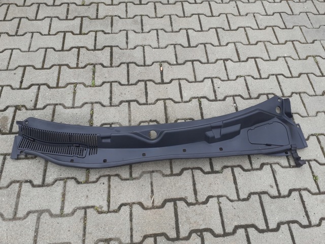 Водостік лобового скла, жабо 05028757AG CHRYSLER