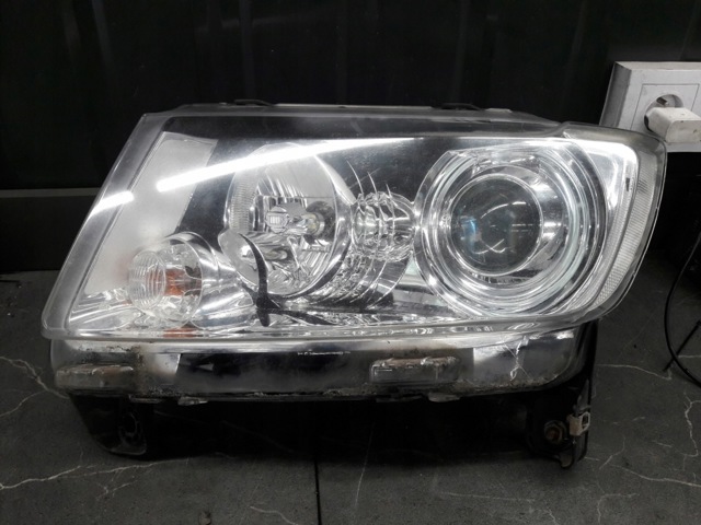 Основна фара - вставка 05182552AD CHRYSLER