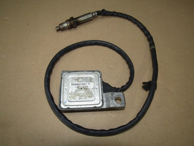 Датчик оксидів азоту NOX 059907807D VAG