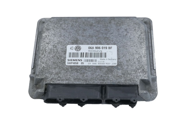 Модуль управління двигуном 06A906019BF VAG
