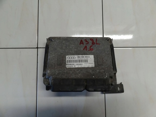Комп'ютер двигуна 06A906033A VAG