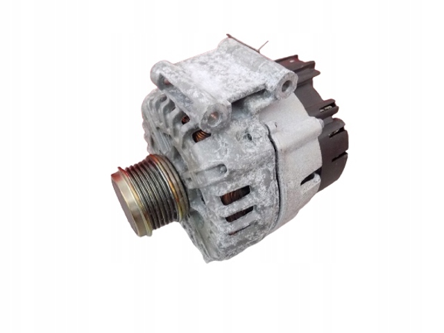 Авто генератор 06H903018E VAG
