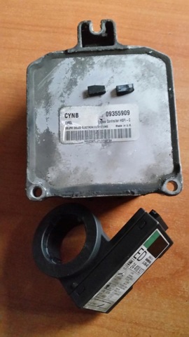 Комп'ютер двигуна 09355909 OPEL