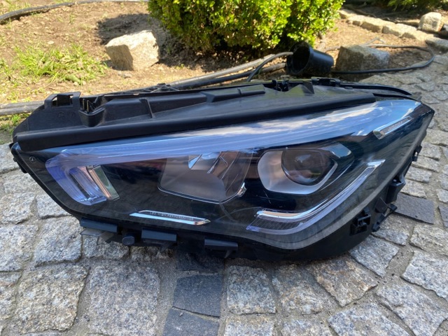 Фара дальнього світла в зборі 1189062500 MERCEDES