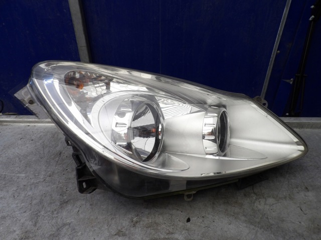 Фара комбінована, передня 13186382EF OPEL