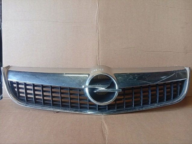 Рамка решітки радіатора 13191345 OPEL