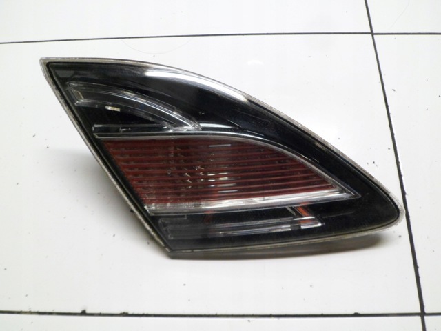 Стоп задній 13241055 MAZDA
