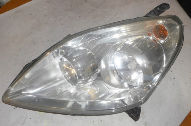 Блок фара ліва 13260844 OPEL