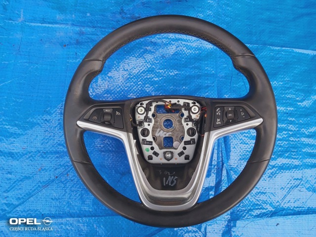 Рульове колесо 13316547 OPEL