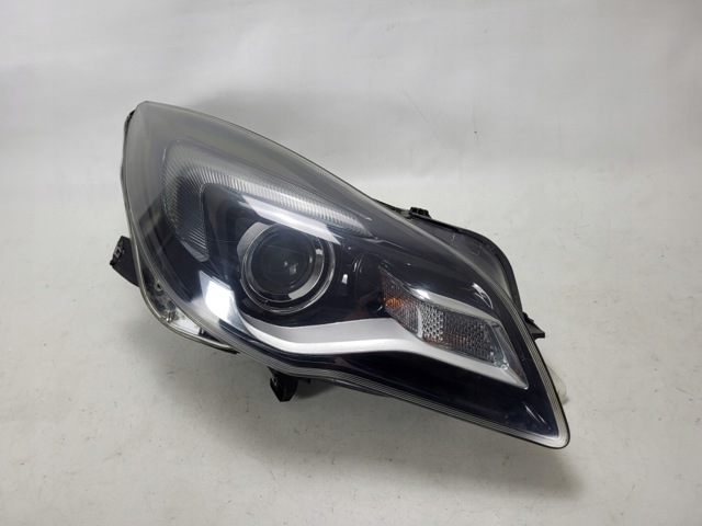 Фара комбінована, передня 13409895 OPEL