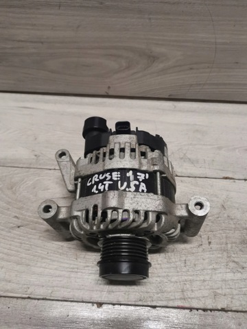 Генератор 13515942 GM