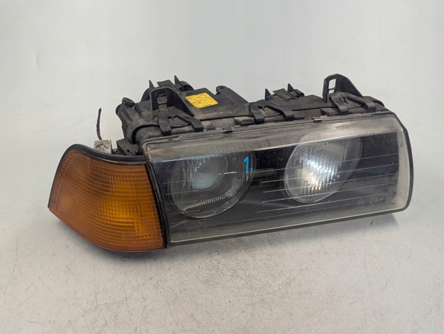 Вказівник повороту правий 1387044 BMW