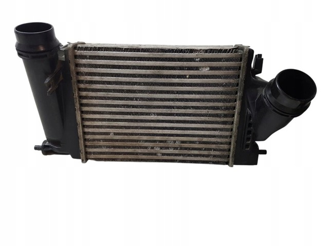 Радіатор інтеркулера 144614EB0A RENAULT