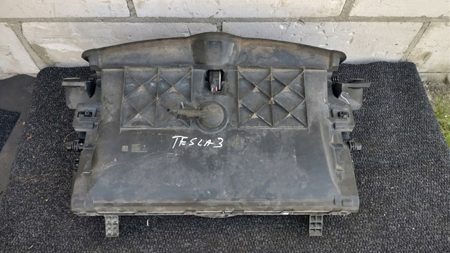 Жалюзі радіатора 155978700A TESLA