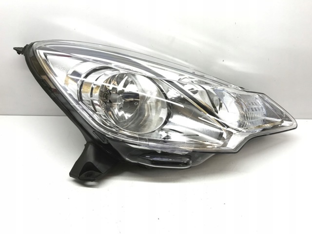 Права блок фара 1606930080 PEUGEOT