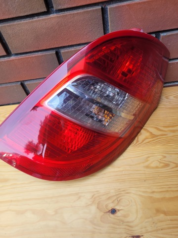 Задні ліхтарі 1698202864 MERCEDES