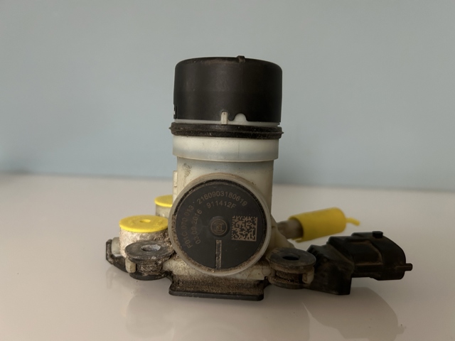 Насос AD BLUE 170428098R RENAULT