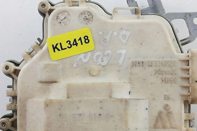 Замок двері правої передньої 1P1837016B VAG