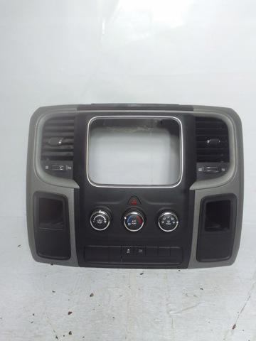1WA381X9AC Chrysler