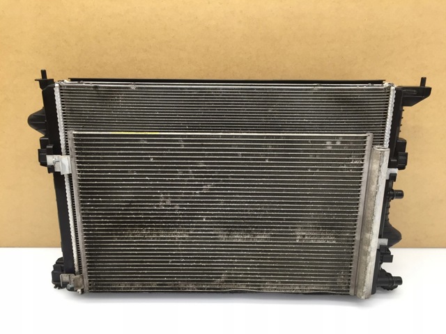 Система охолодження двигуна 21457HV80A NISSAN