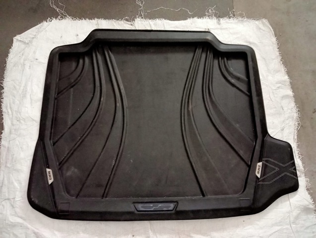 Килимки підлоги (багажника) 2286007 BMW