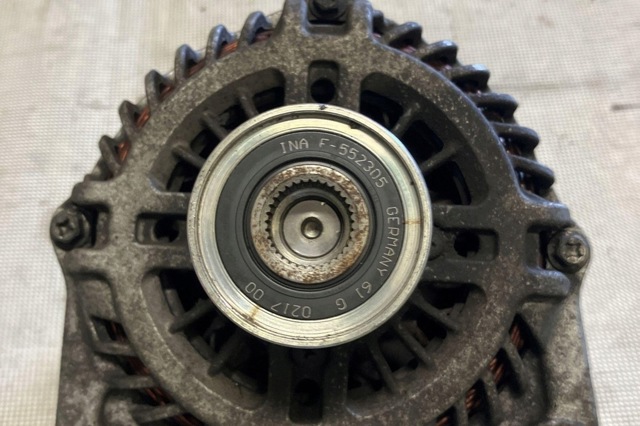 Генератор 23100JD71B NISSAN