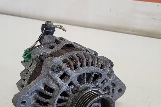 Alternator subaru oe 23700aa380