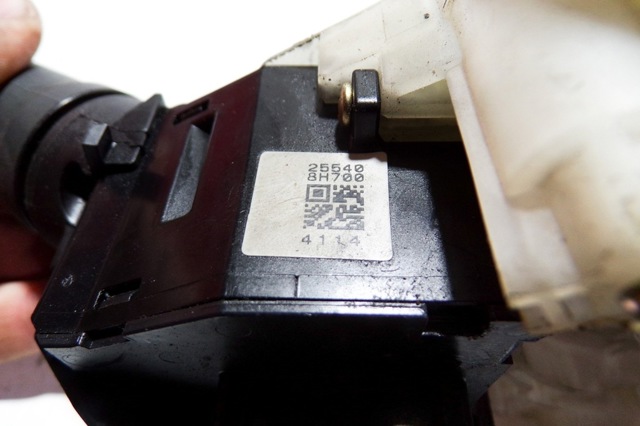 Перемикач підрульовий, лівий 255408H700 NISSAN