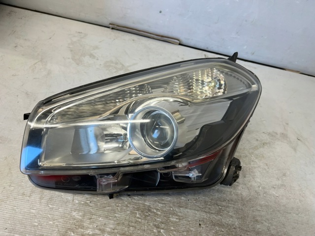 Фара ліва передня 26060BR61B NISSAN