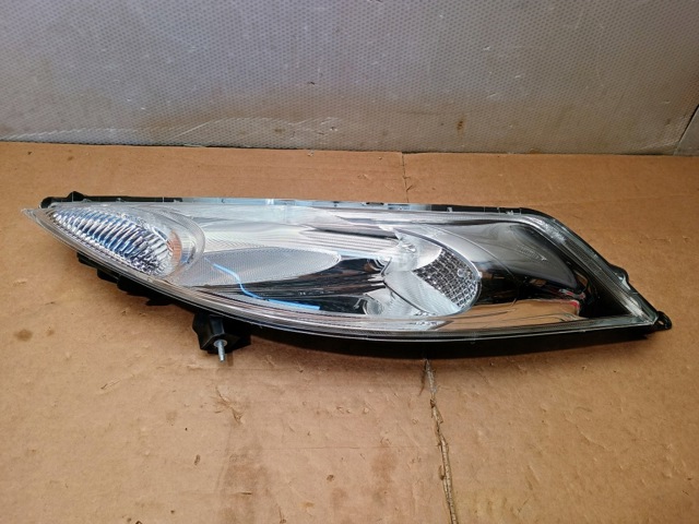 Поворотник лівий 261251KL0C NISSAN
