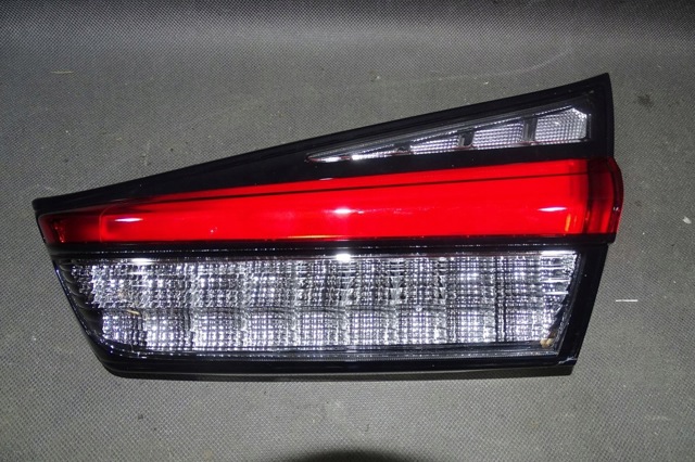 Фара задня права внутрішня 26540W000P MITSUBISHI