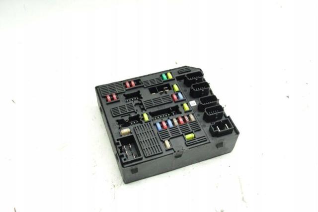 284B64836R Renault (RVI)