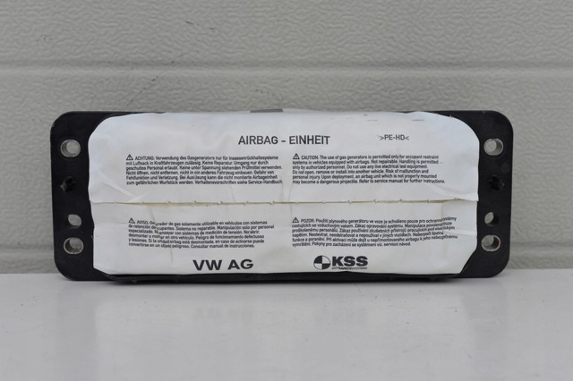 2H6880204D VAG