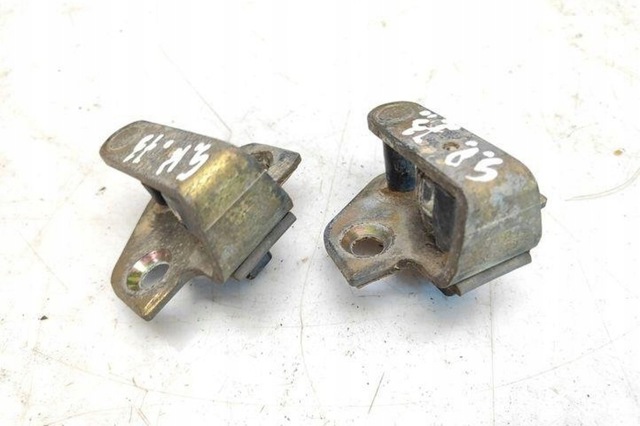 Замок двері правої передньої 2M51F21982AA FORD