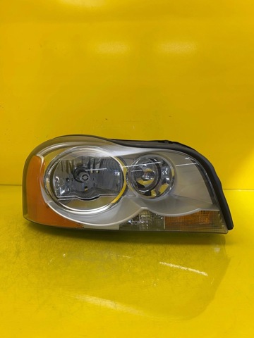 Фара передня права 30678597 VOLVO